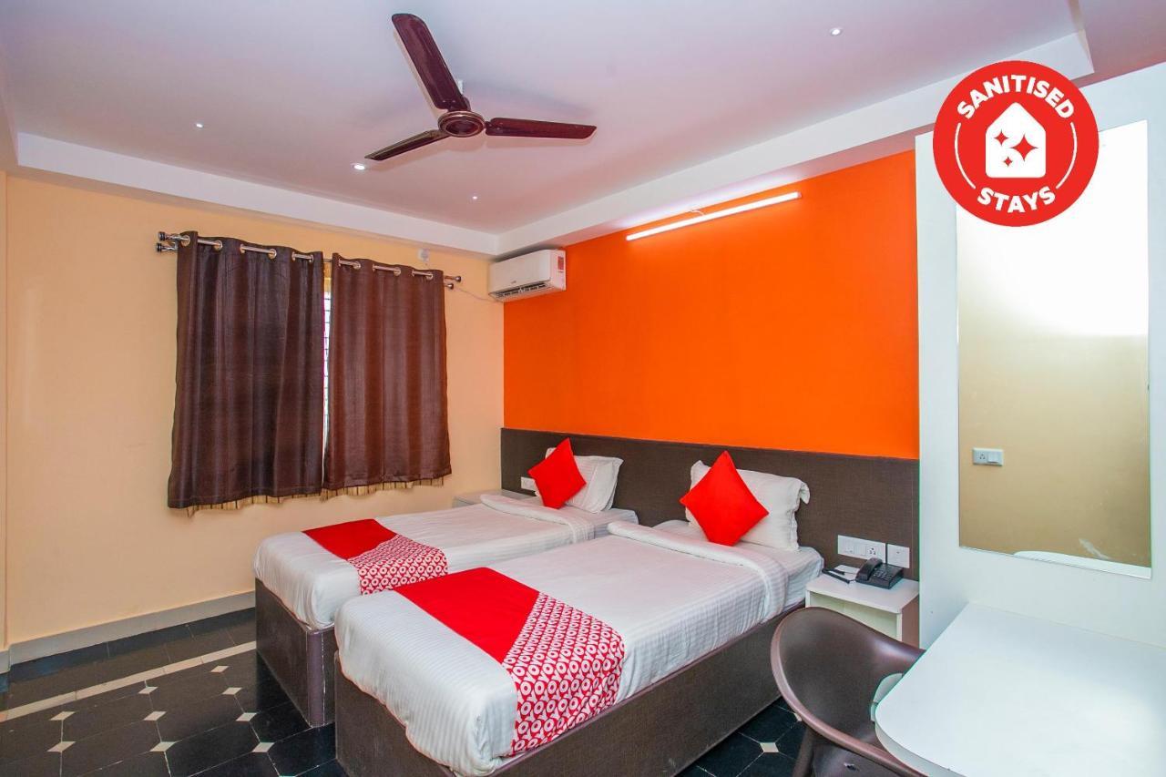 Oyo 22837 Chairmen'S Hotel Bengaluru Zewnętrze zdjęcie