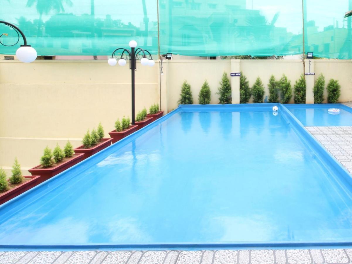 Oyo 22837 Chairmen'S Hotel Bengaluru Zewnętrze zdjęcie