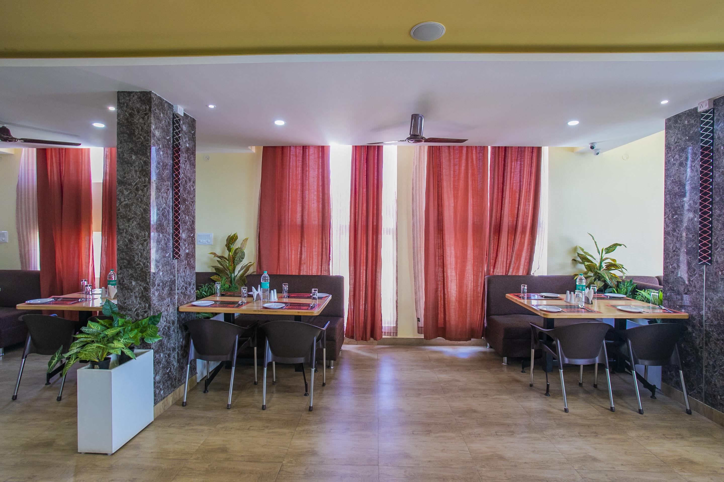Oyo 22837 Chairmen'S Hotel Bengaluru Zewnętrze zdjęcie