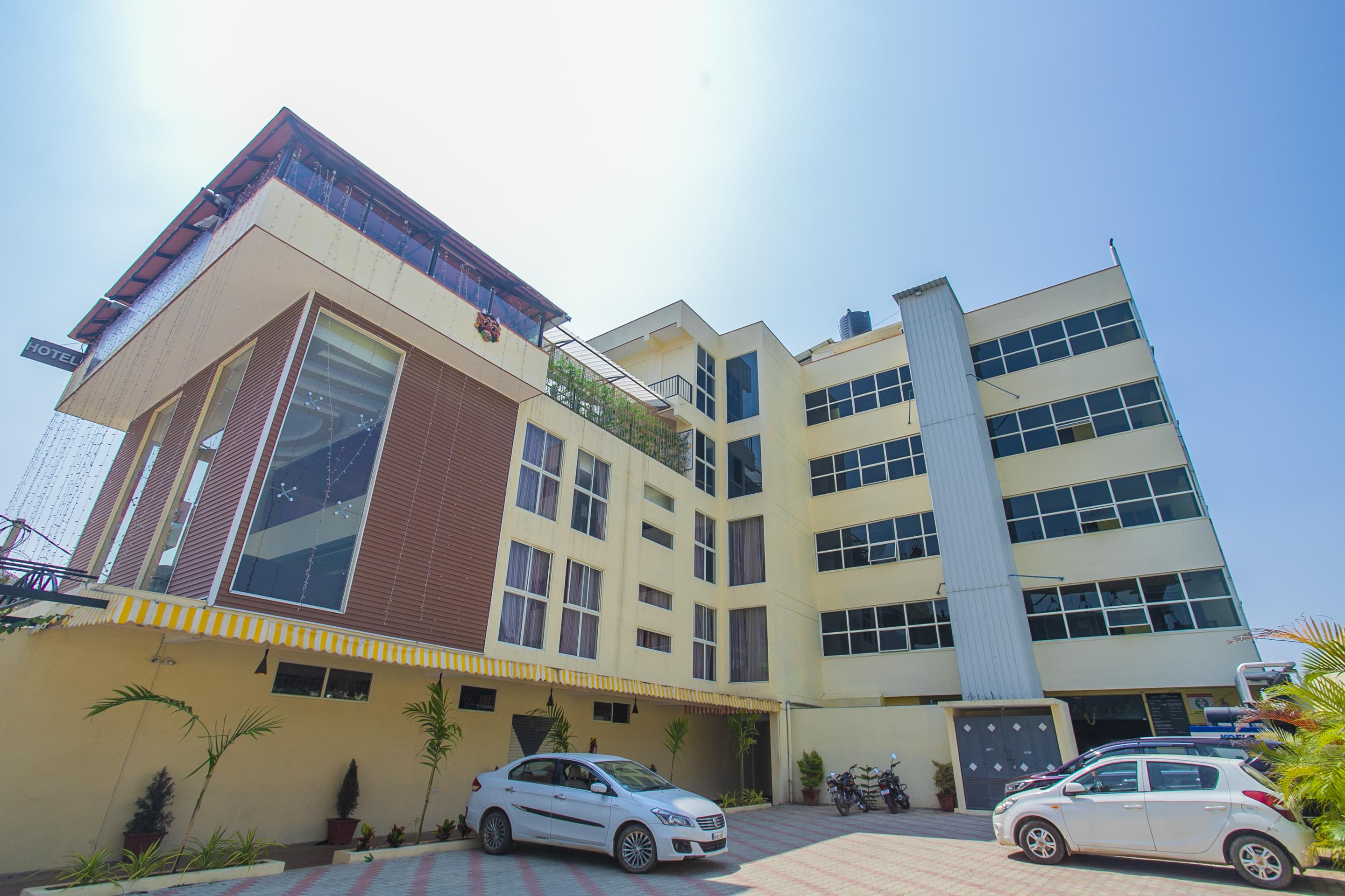 Oyo 22837 Chairmen'S Hotel Bengaluru Zewnętrze zdjęcie