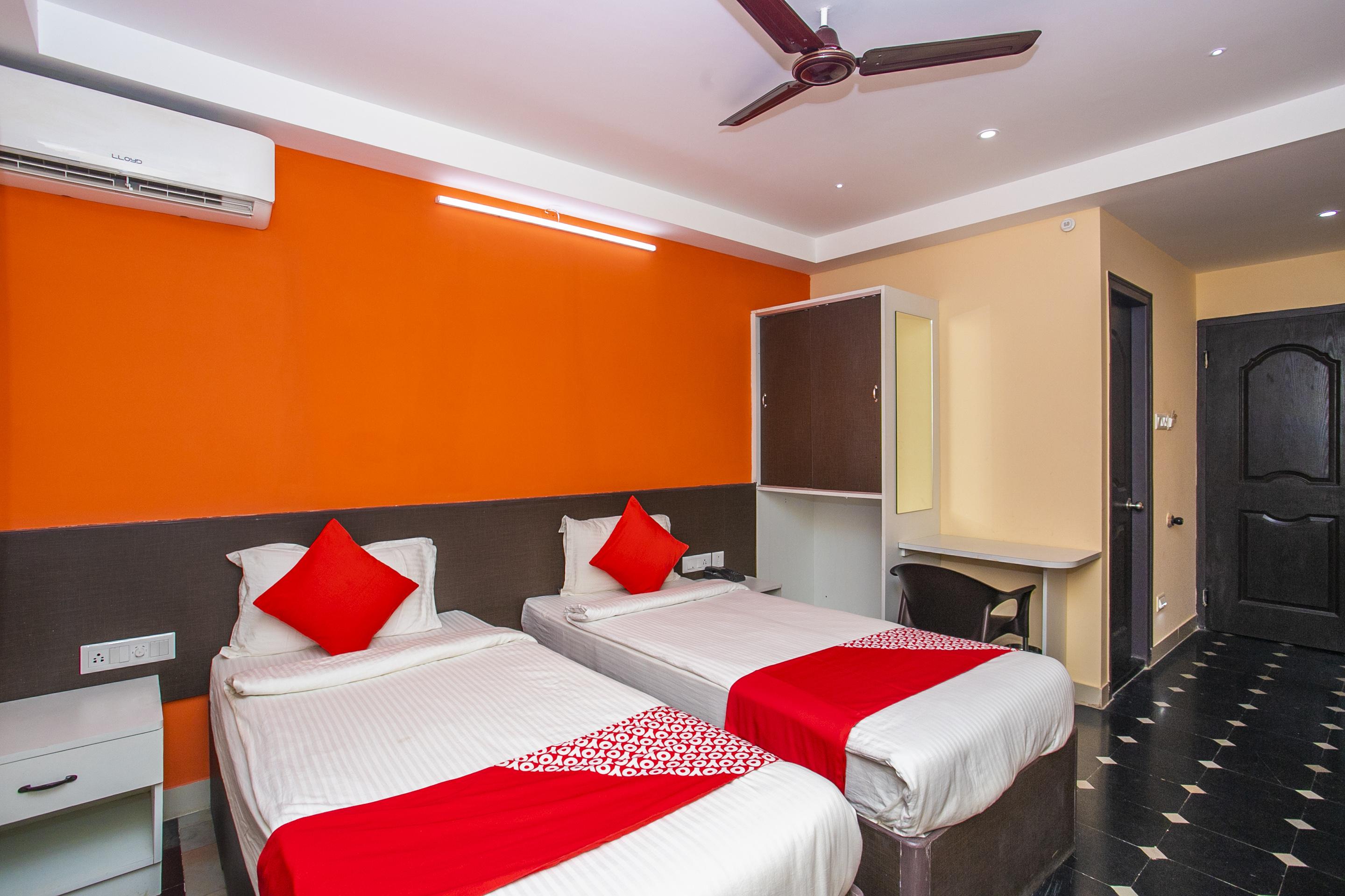 Oyo 22837 Chairmen'S Hotel Bengaluru Zewnętrze zdjęcie